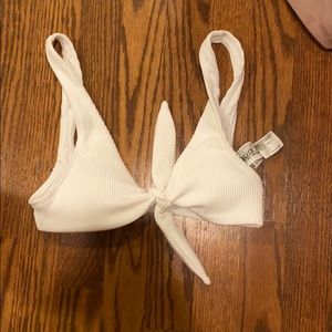 Bikini top!🤍